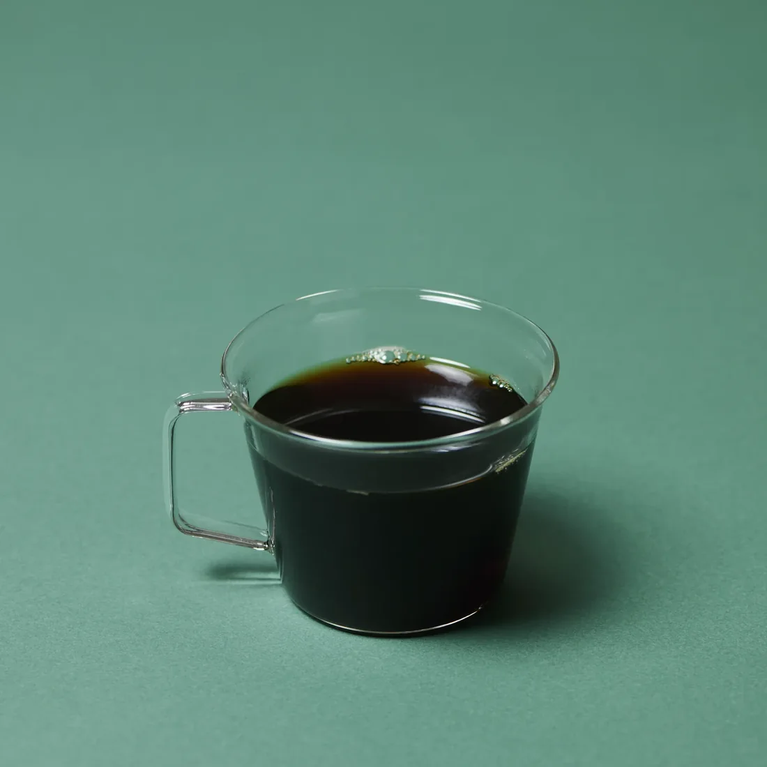 グラスカップに注がれたTETTO BLEND